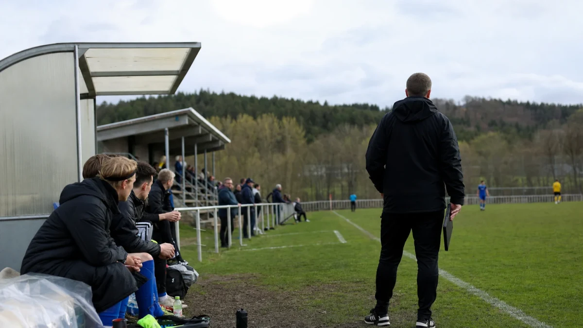 Atalanta nimesi Sarrin taustaryhmän kaudelle 2026/27